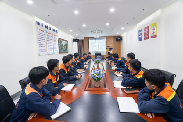 đào tạo chuyên môn thang máy