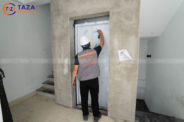 Quy trình giám sát chất lượng lắp đặt thang máy và an toàn lao động