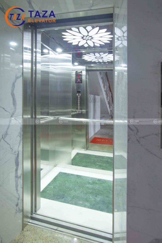 Cabin thang máy