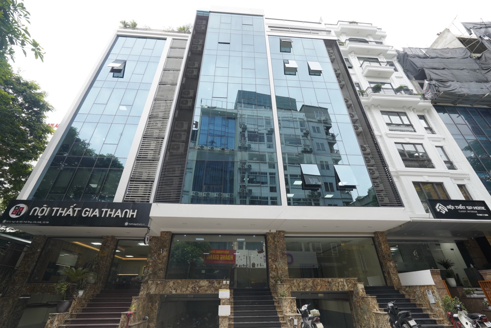 Công trình thang máy