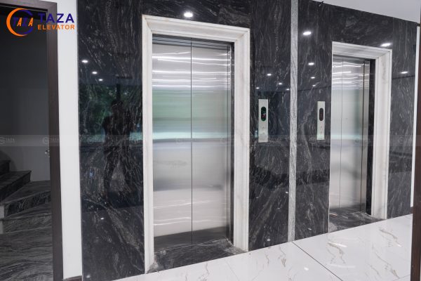 cửa tầng thang máy