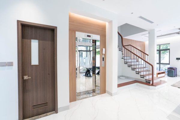 Thang máy gia đình