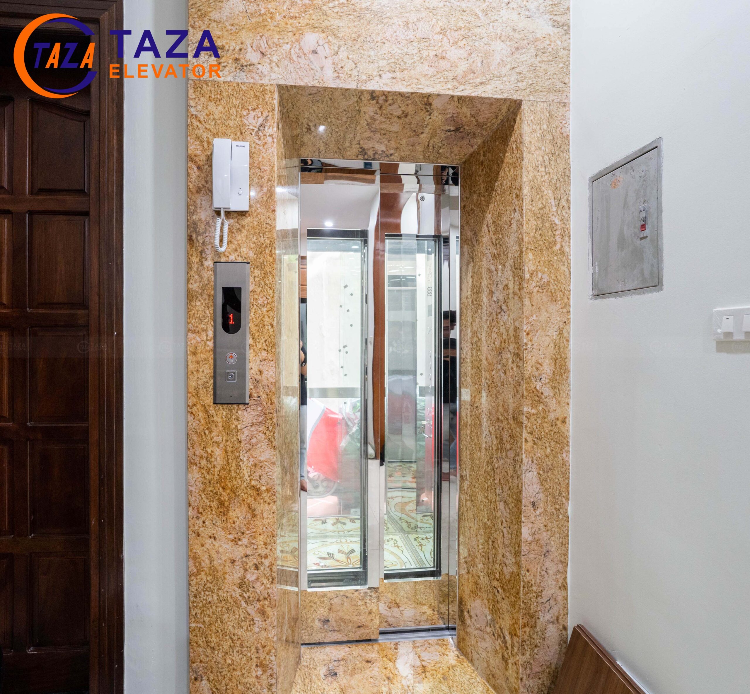 thang máy kính homelift ngoài trời