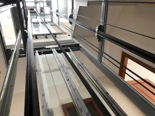 Thi công khung thép thang máy như thế nào?