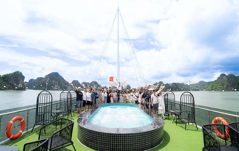 Taza Summer Trip 2024 - Cùng Nhau Vươn Xa