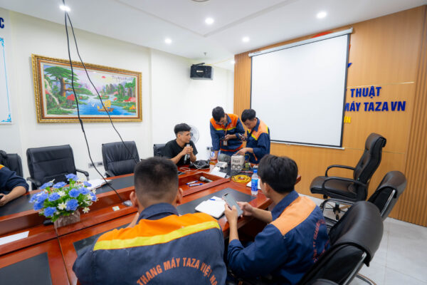 đào tạo thang máy taza việt nam
