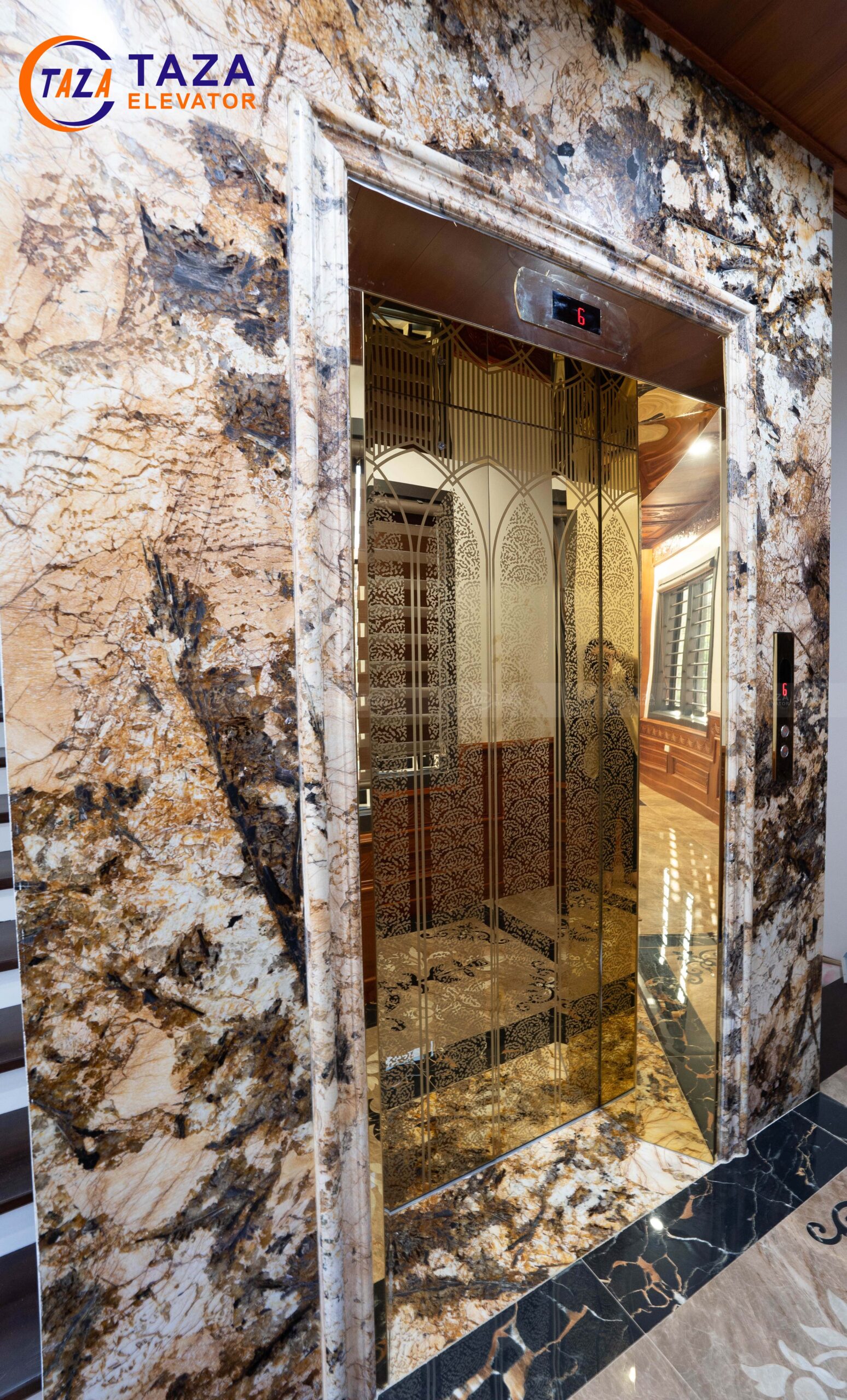 Hoa văn cửa tầng thang máy