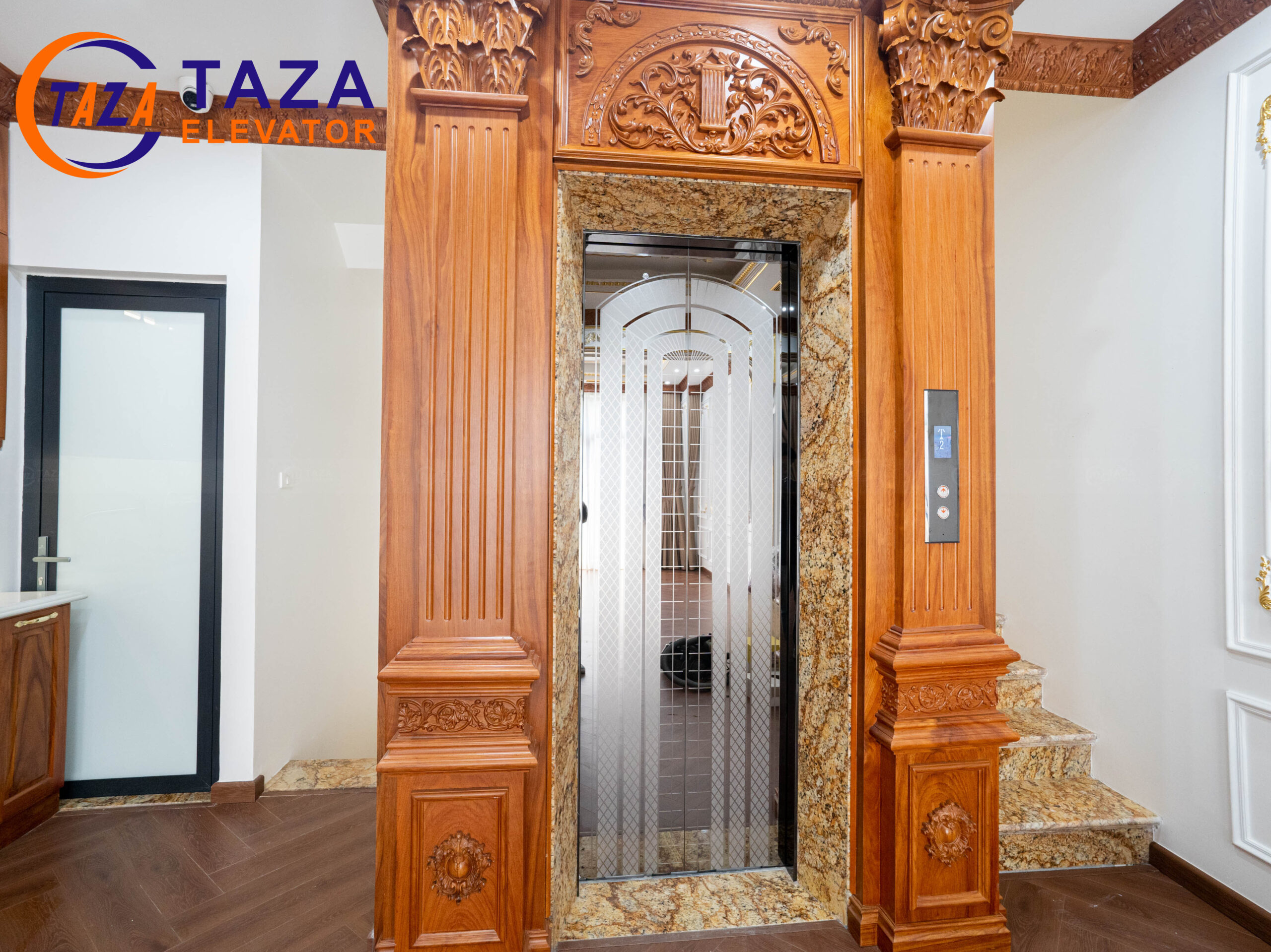 thang máy ốp gỗ