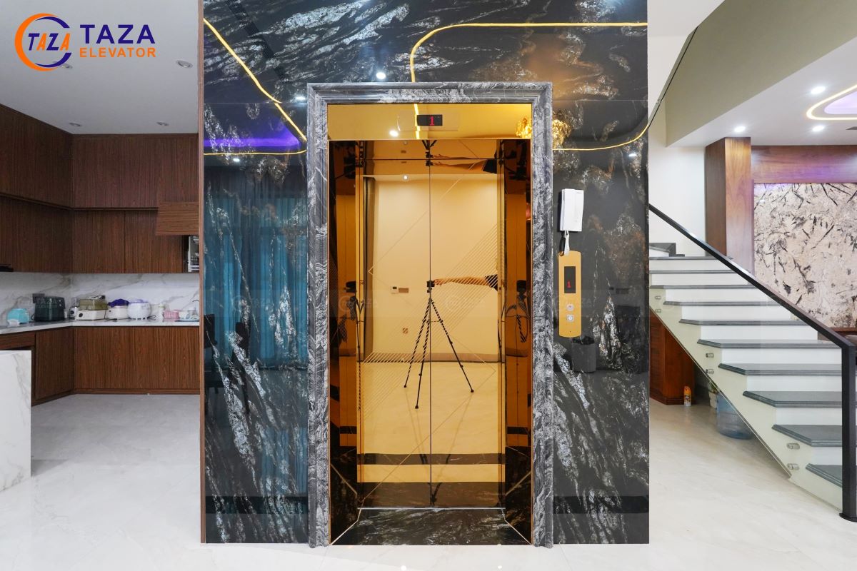 Thang máy inox gương đồng - Điểm nhấn đẳng cấp trong không gian hiện đại